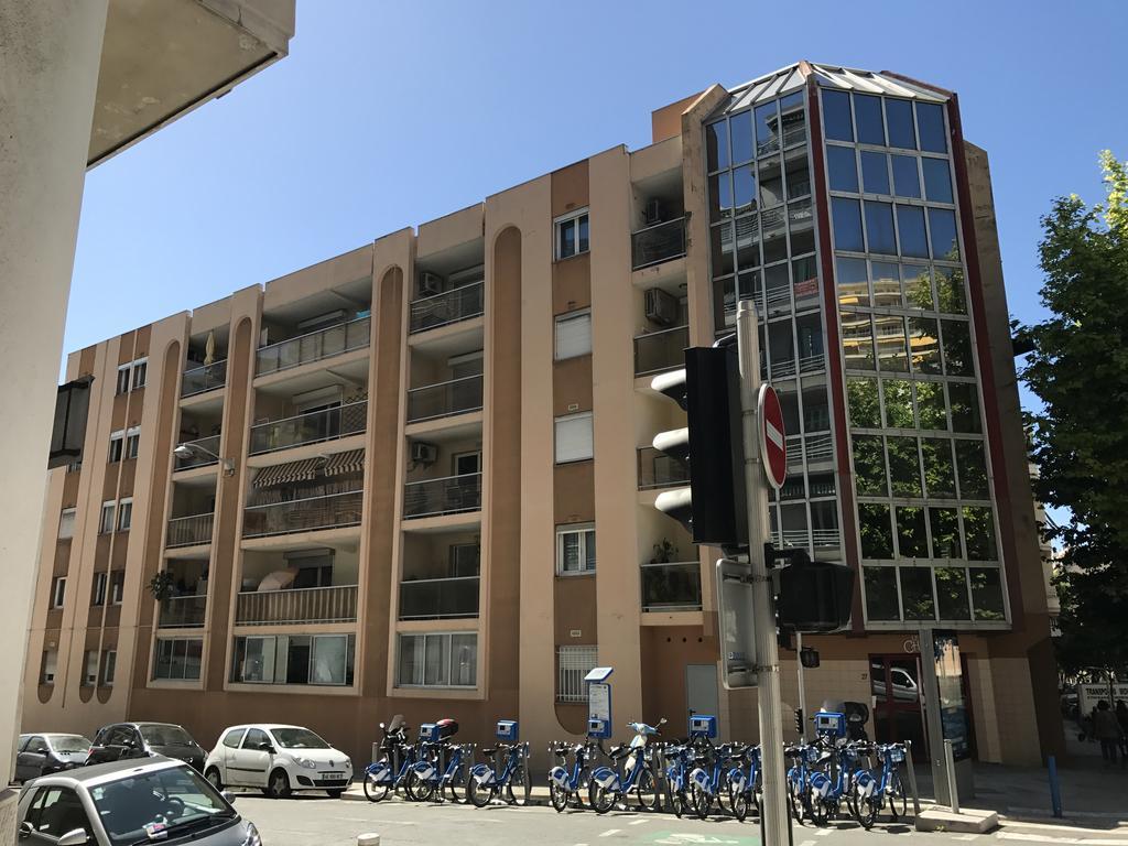 Le Cheret Apartment Nisa Exterior foto
